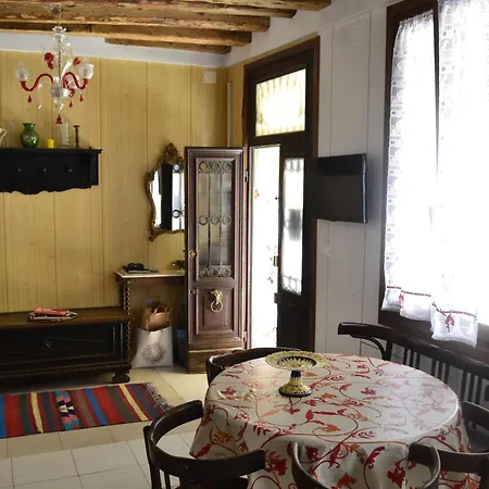 Διαμέρισμα Tipica Abitazione In Cannaregio *